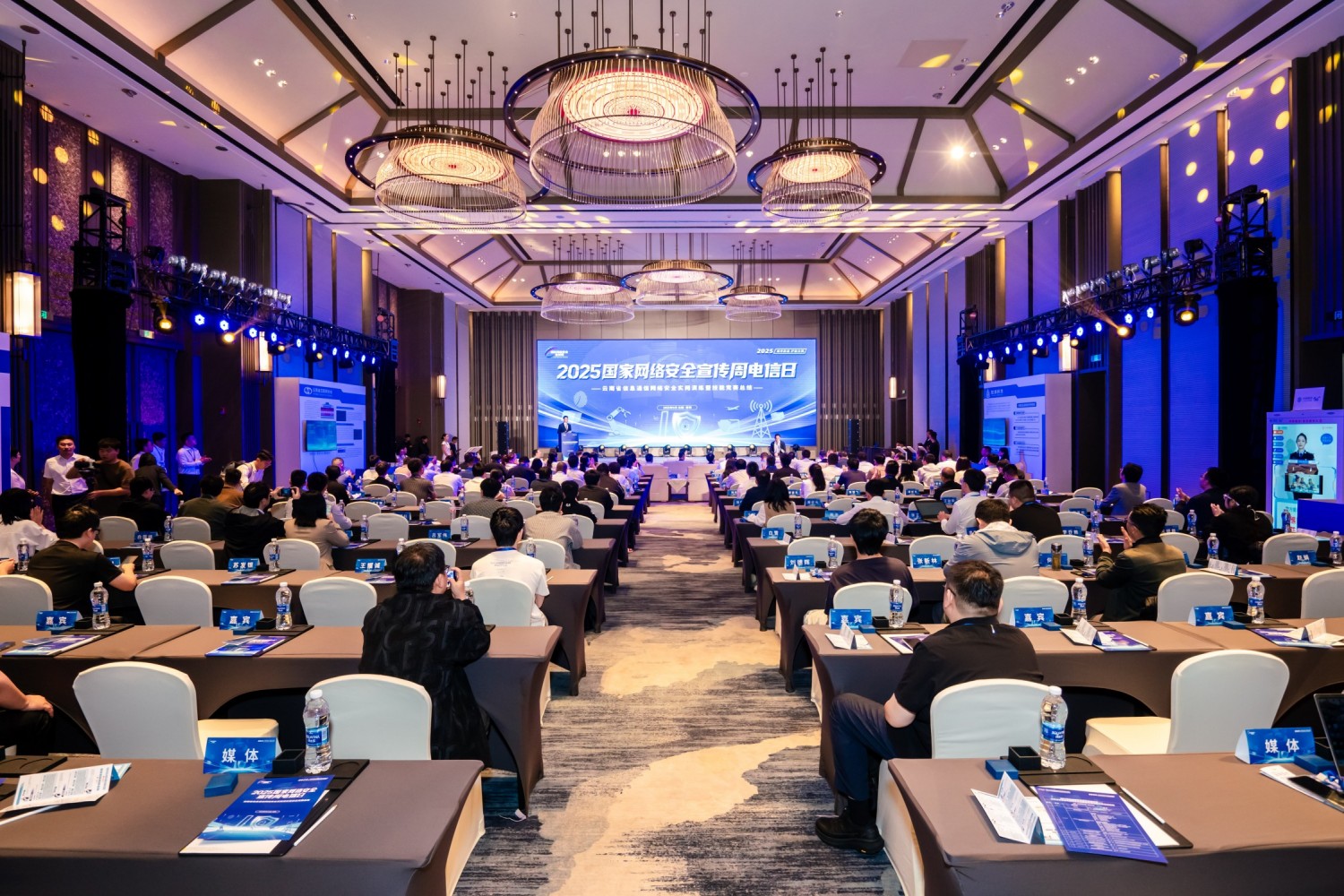 1758247468460440.jpg DSC05541.jpg